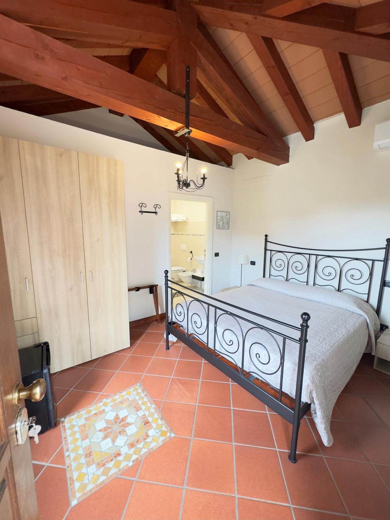 Locanda Osteria La Milonga Agliano Terme Bagian luar foto