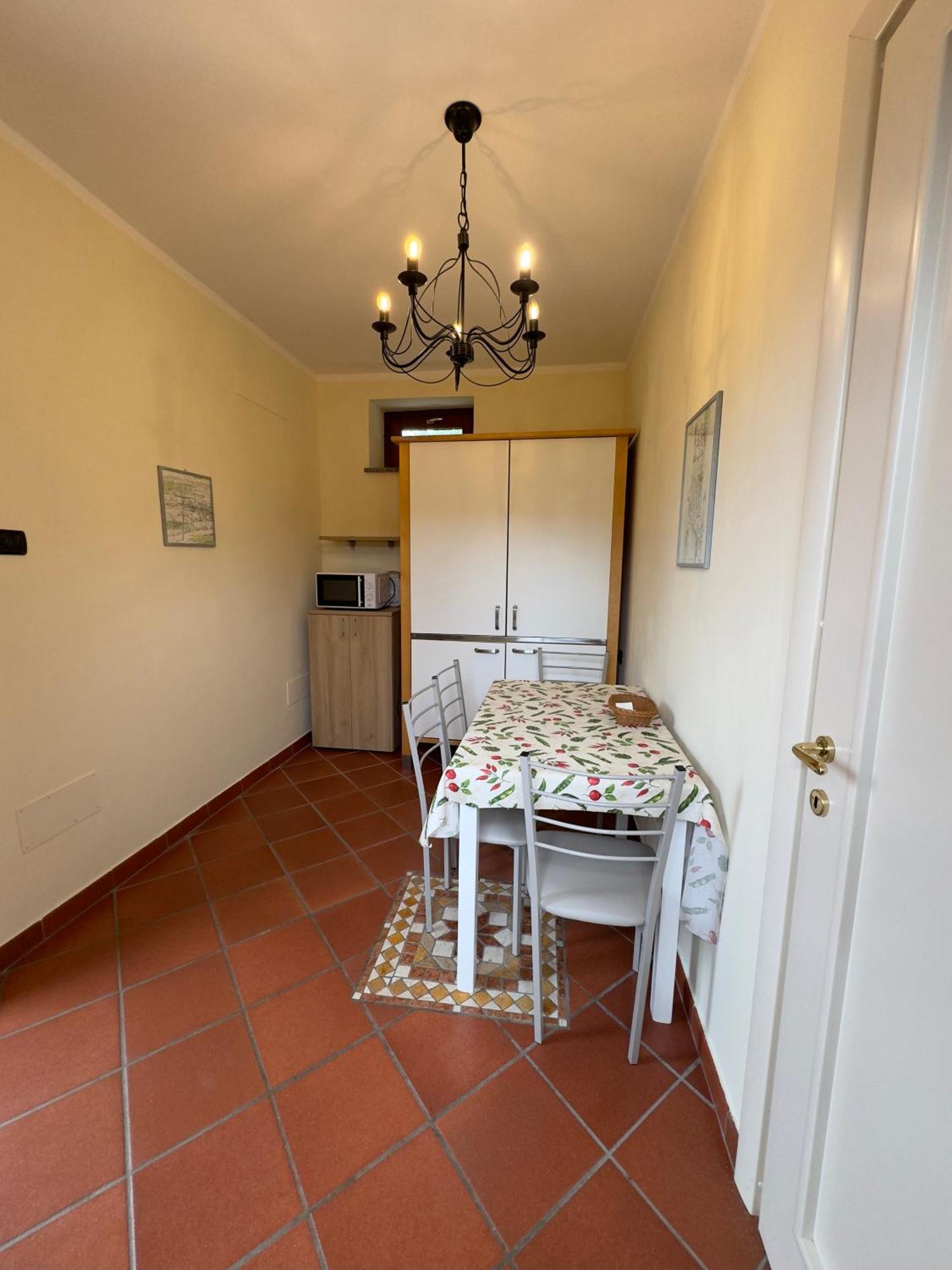 Locanda Osteria La Milonga Agliano Terme Bagian luar foto